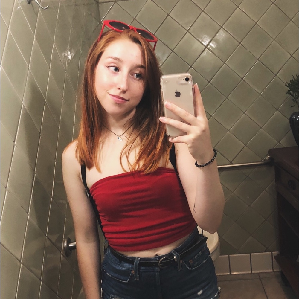 Meet your Posher, Sarah